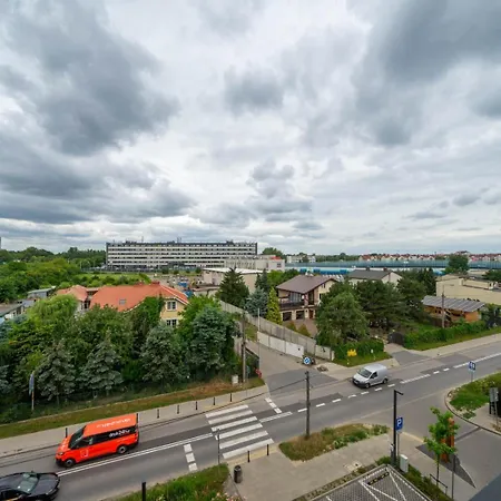 Jutrzenki - Gym, Balcony, Parking - By Rentujemy Appartement Warschau